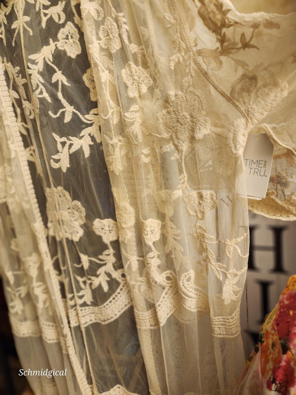 Lace Sheer Long Kimono‎ Robe - Cream Embroidered Bell Sleeve Floral NWT - Picture 4 of 5